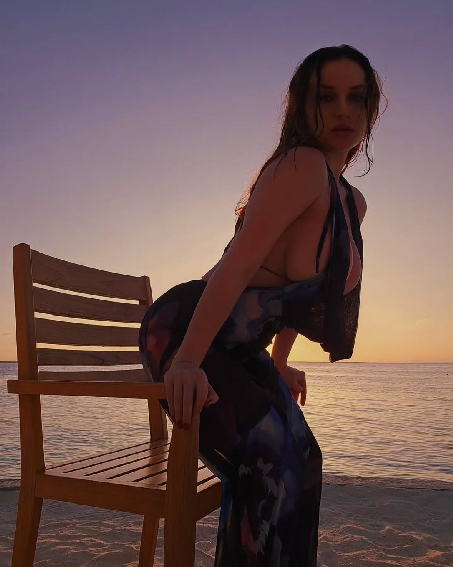 Sexy girl Miranda Faith nude in Coimbatore