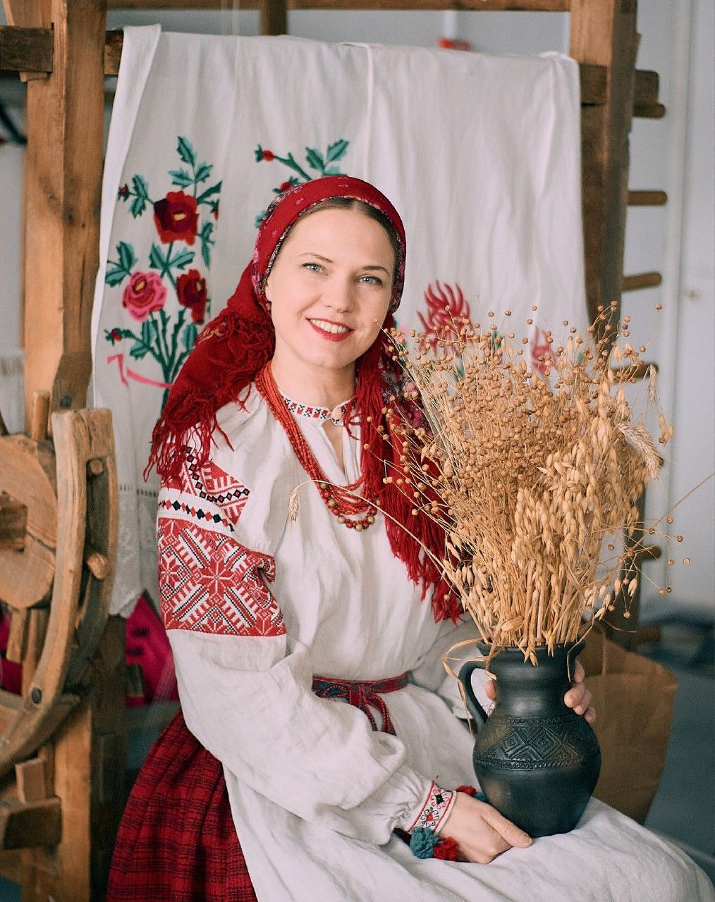 Women in Slavic costumes in Coimbatore